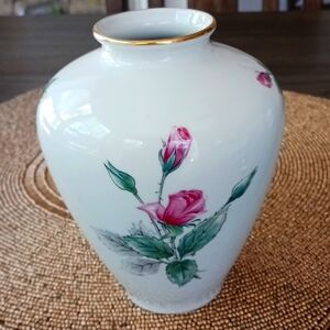 Rare Sonata 6" Vase by Stonegate Pink Roses, Green & Gray Leaves